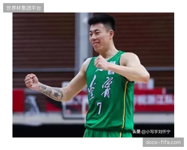 张镇麟加盟提升上海锋线实力，球队攻防两端表现统治常规赛