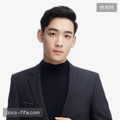 万铭娜